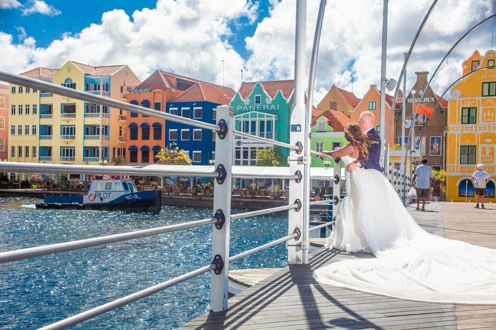 Photograph by Claimant Alexander Look