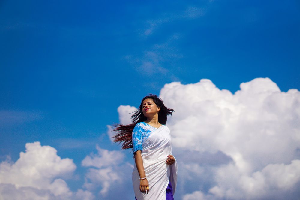 Blue sky and the lady