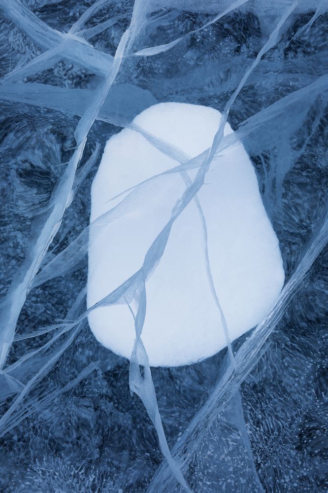 Лед Байкала