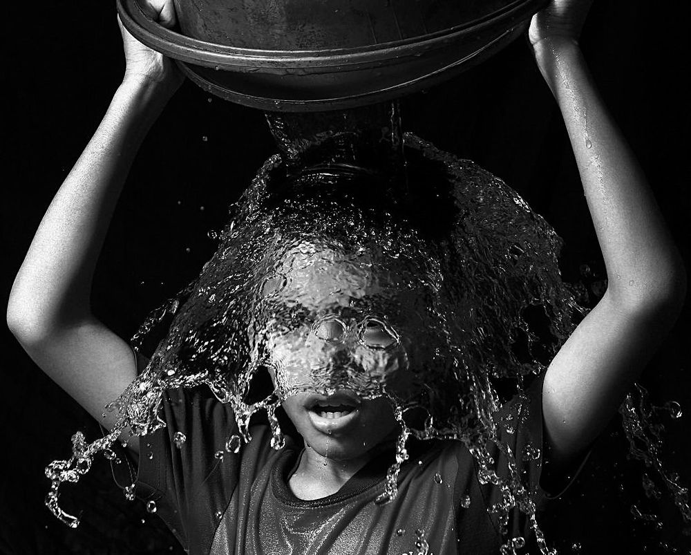 splash water on my head