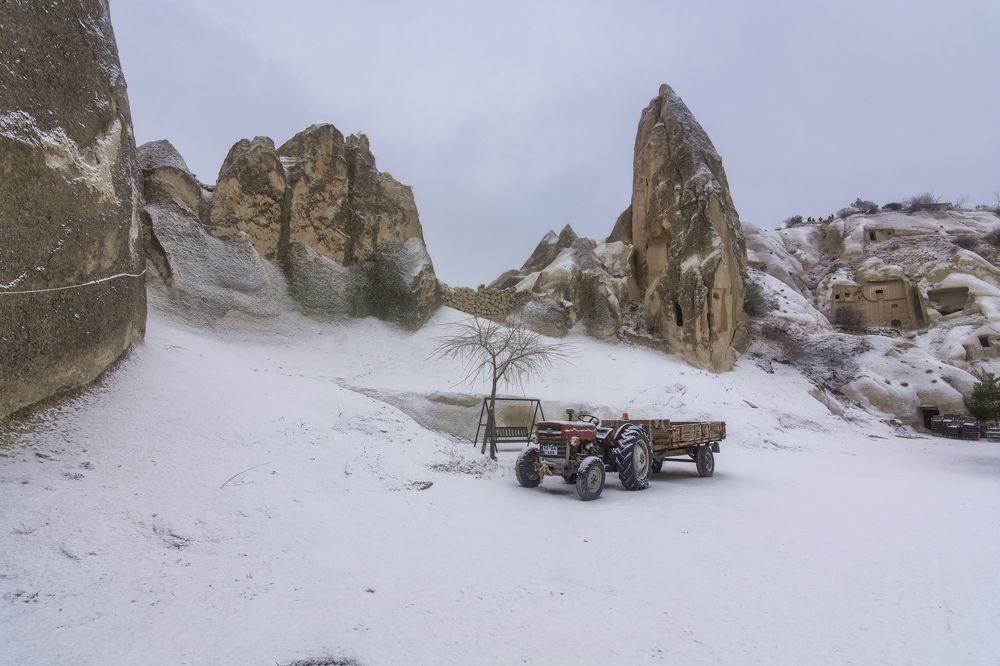 Photograph by Arif Unsal