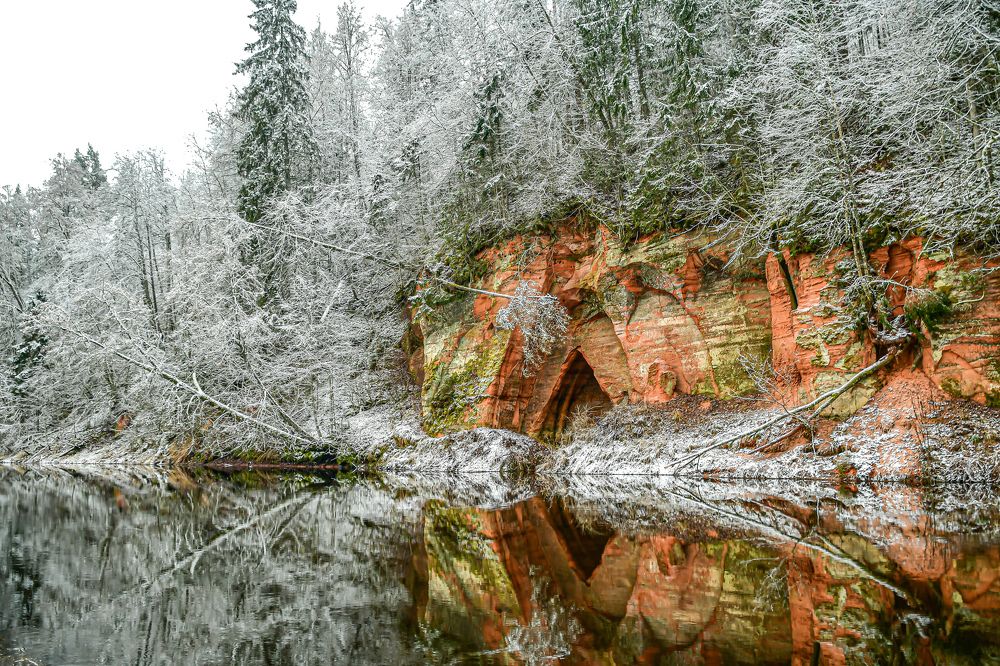 Photograph by AVIC A.M.