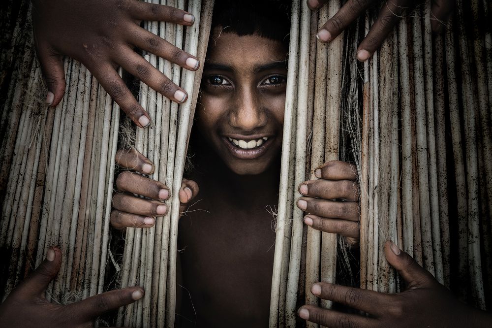 Playing Seek And Hide