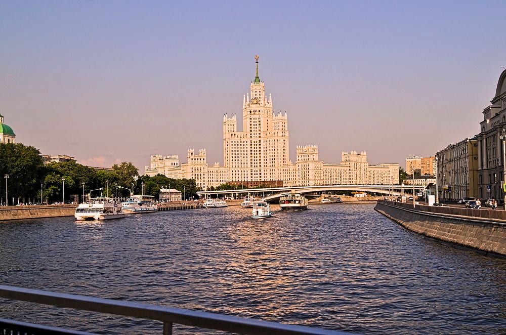Москва. Вид с реки