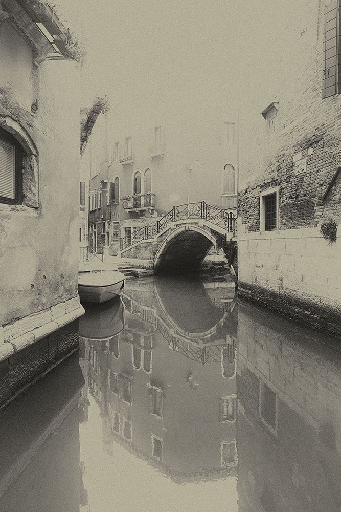 Photograph by Viktor Korotnev