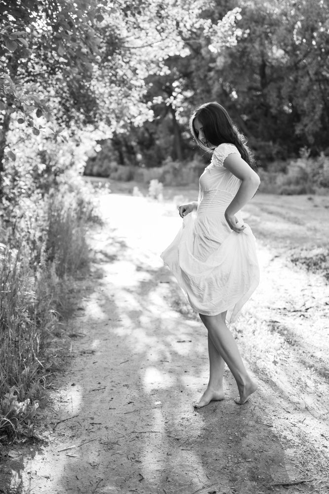 Танцующая босиком.