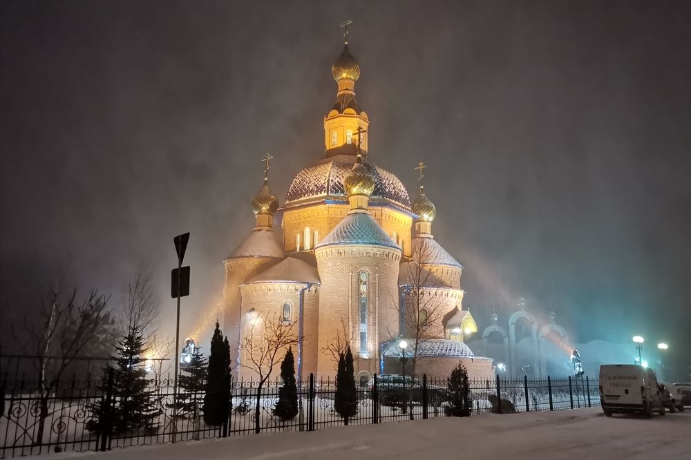 Завьюжило метелью