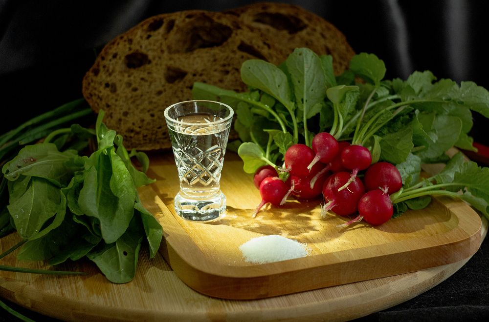 Натюрморт с редисом