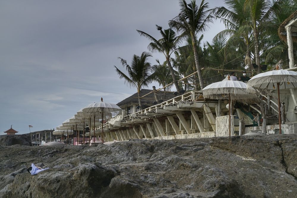 Photograph by Benny Momor