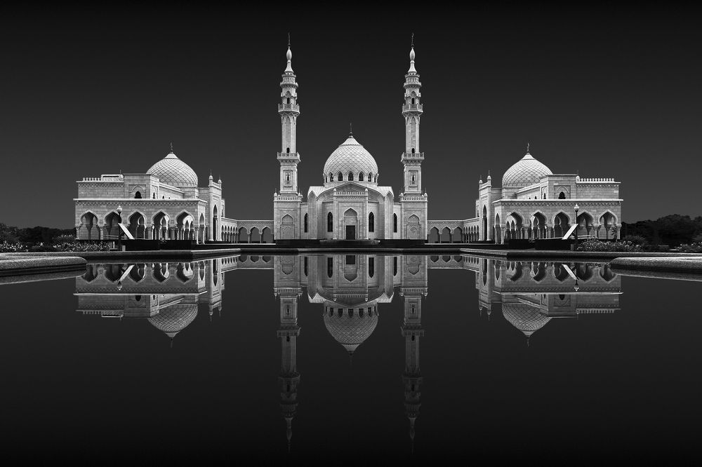 White mosque.