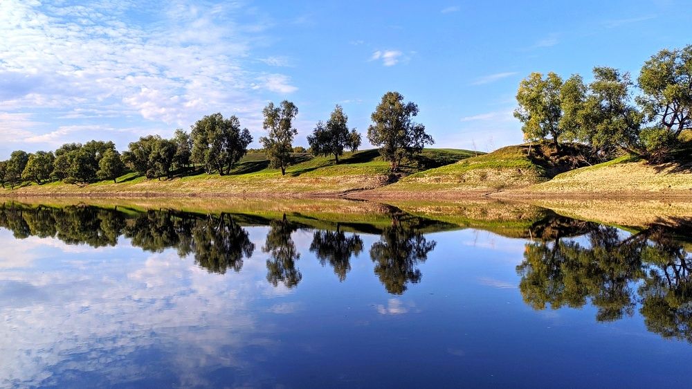 Отражение реки Омь