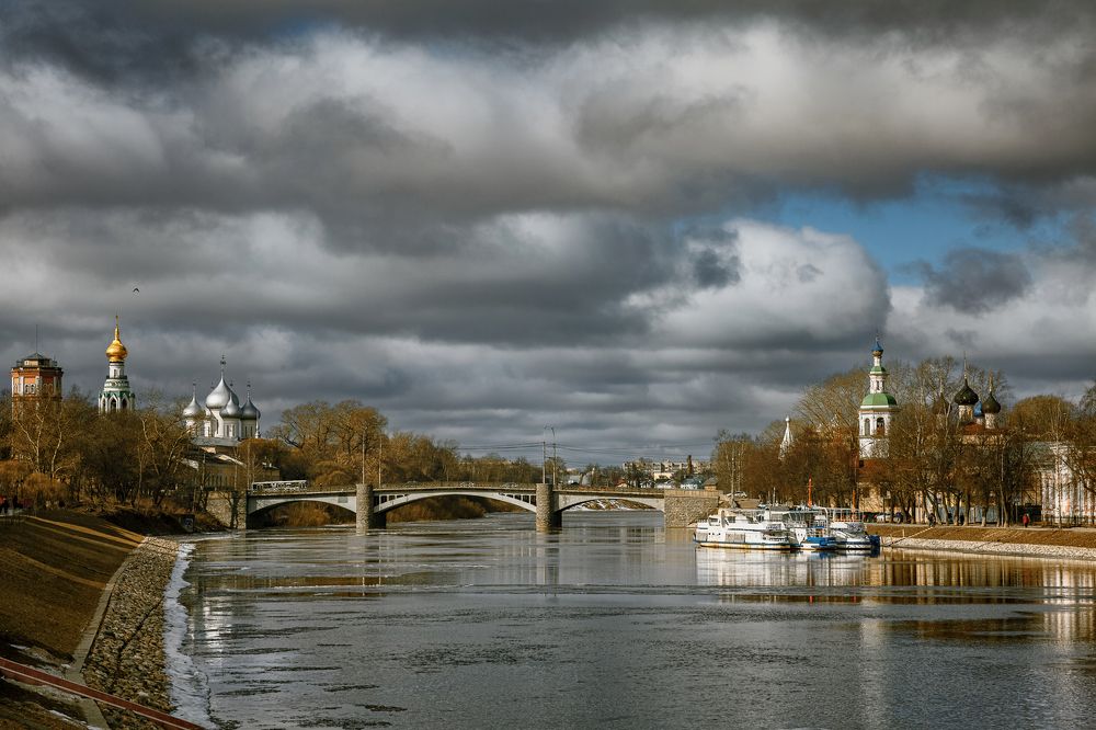 Весна в городе...