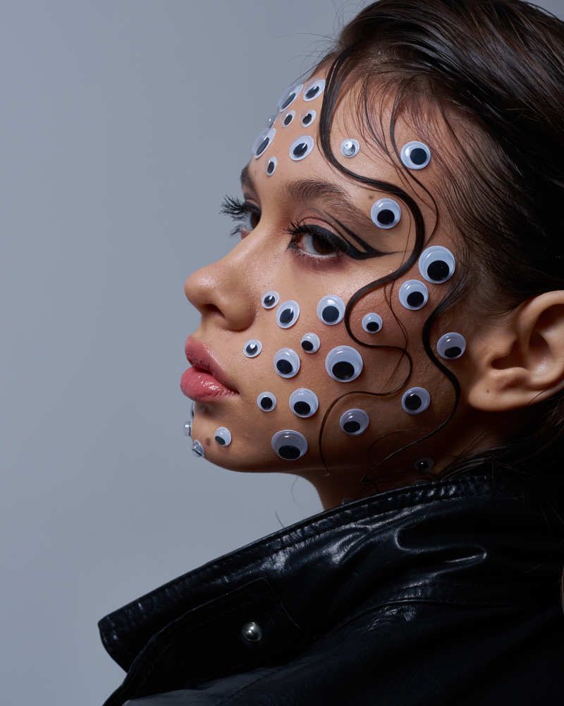 Photograph by Karyna Kadihrob