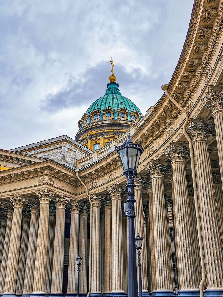 Фотография автора Дмитрий Лебедь