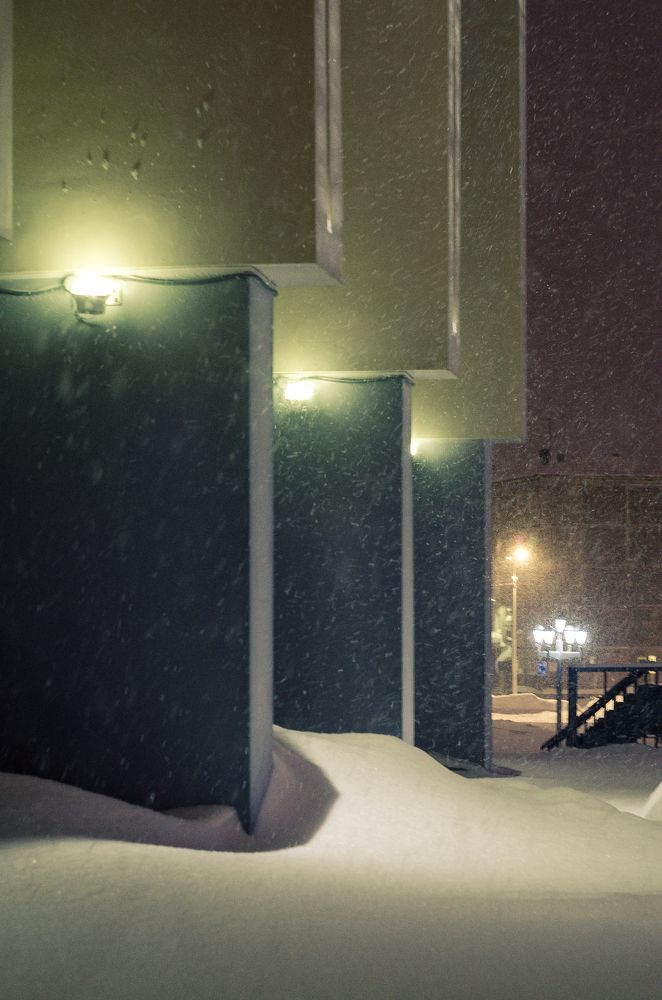 Снегопад в полярную ночь