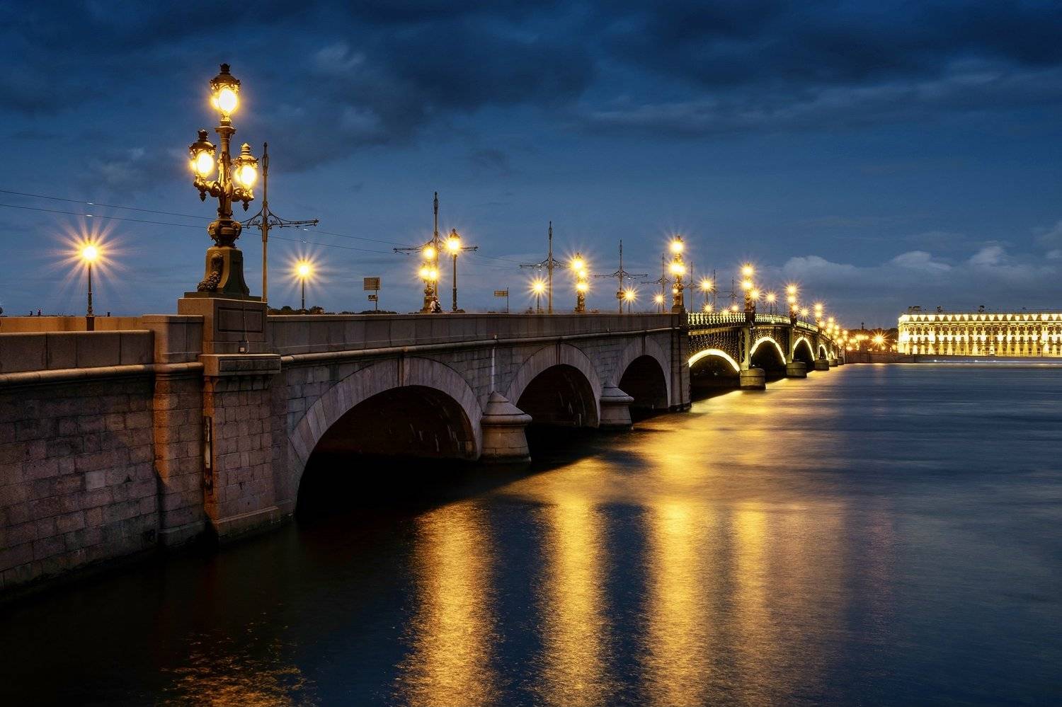 Троицкий мост