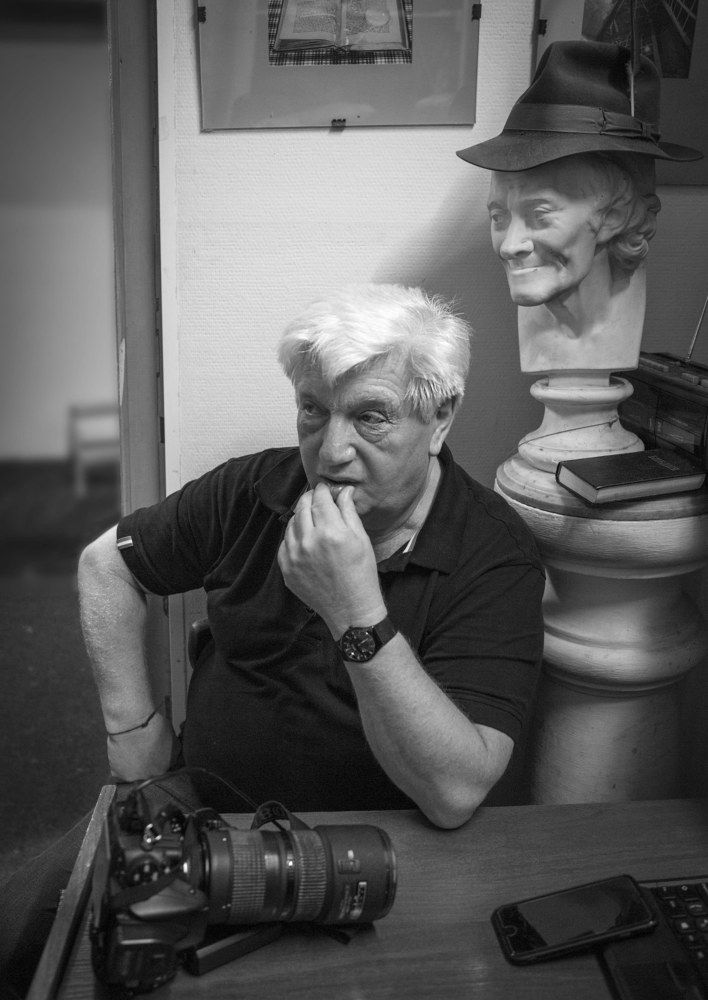 Два мыслителя.