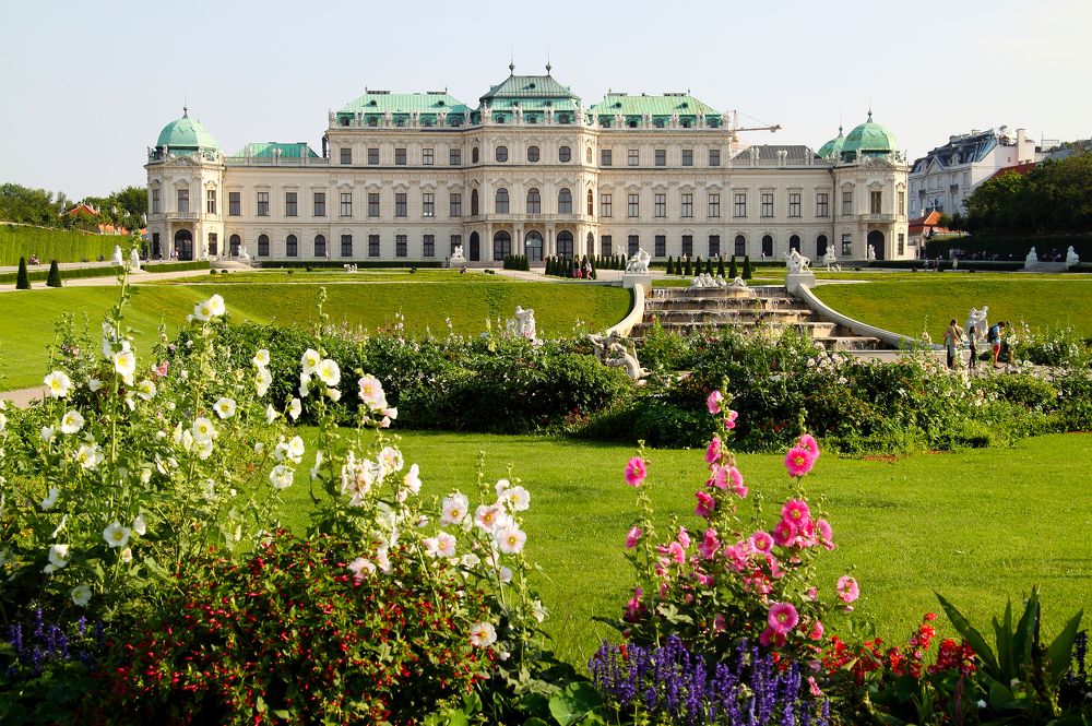 Дворец Бельведер