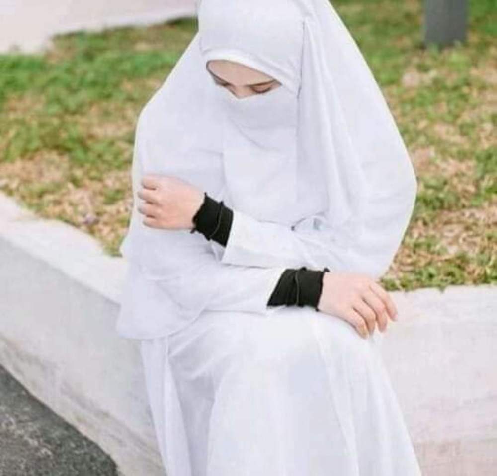 Girl in Hijaab the Islamic dress