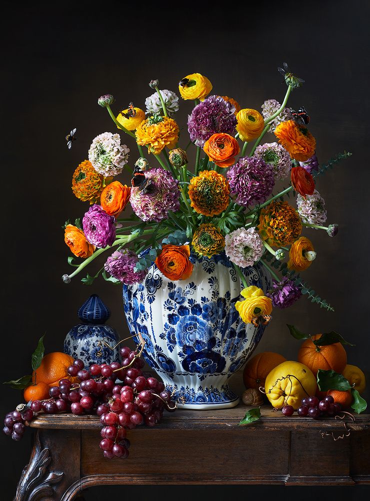 Натюрморт с делфтской вазой