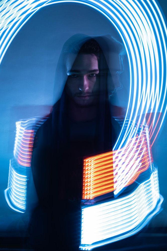 Двуликость