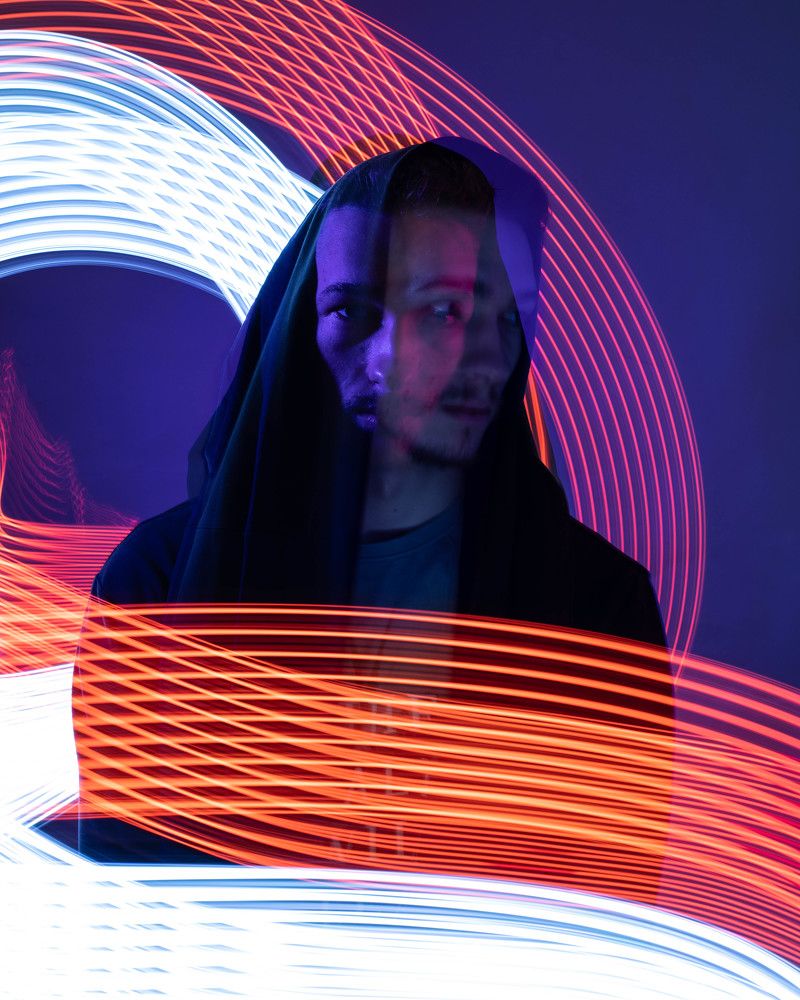 Двуликость