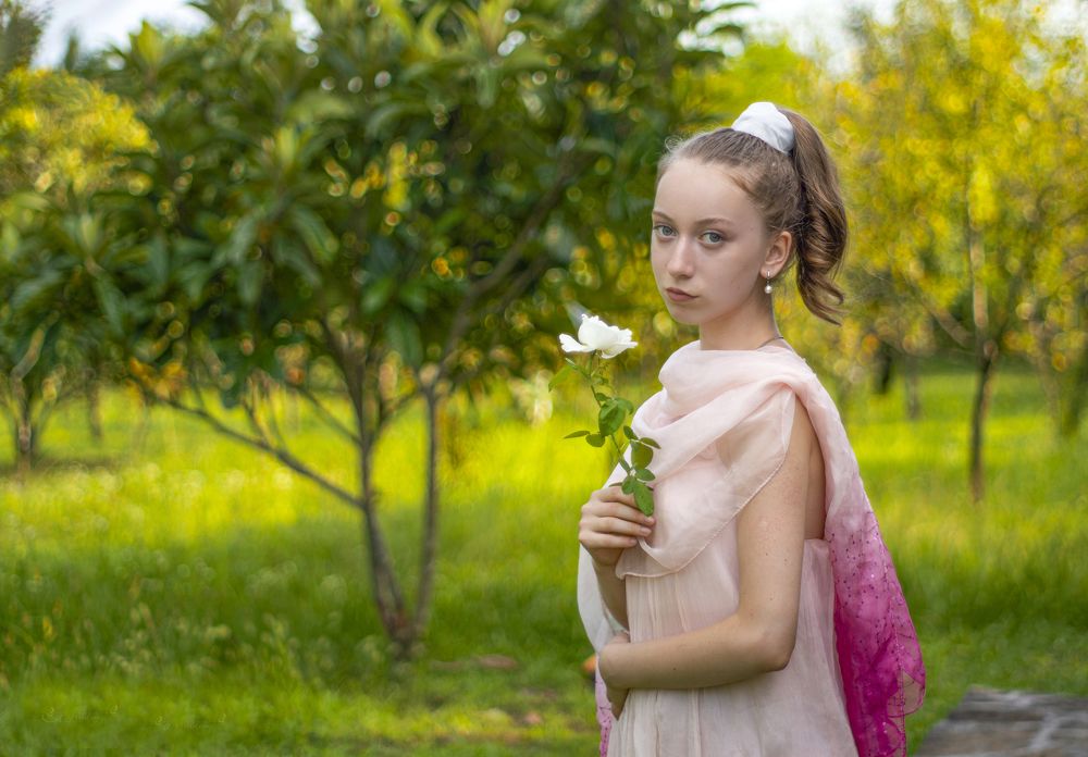 Photograph by Daniel Shvangiradze