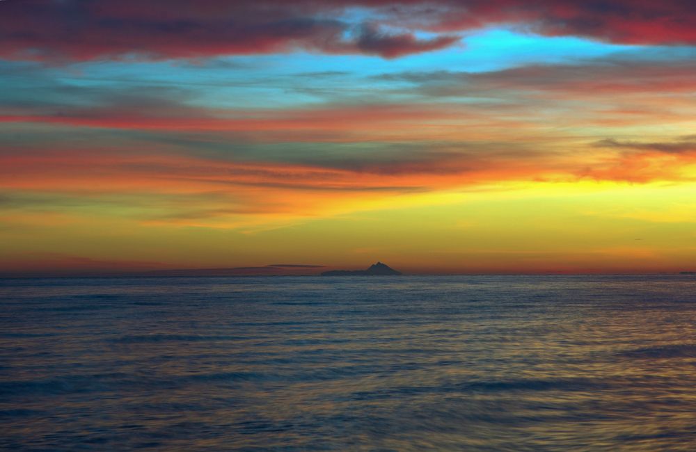 ...в цветах рассвета...