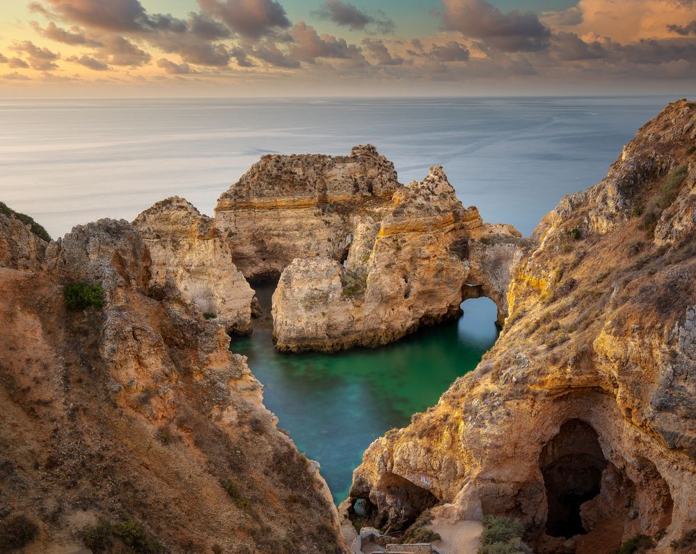 Sunrise in Ponta da Piedade