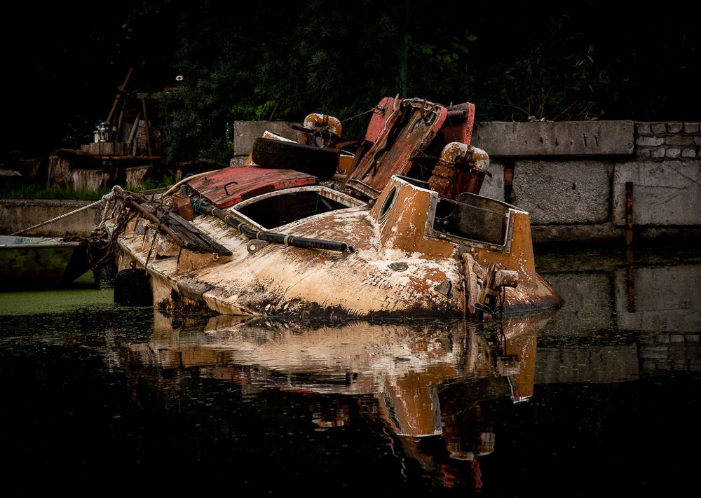 он был спасателем