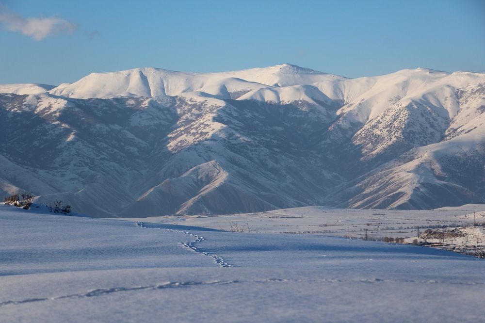 Дорога к зимним горам