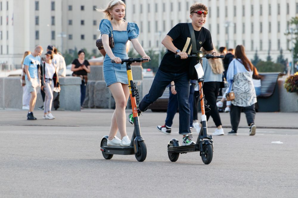 Только небо, только ветер, только радость впереди