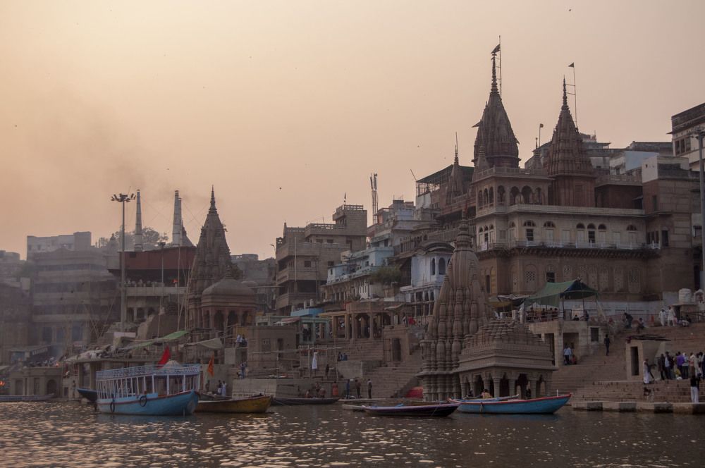 На берегах священного Ганга