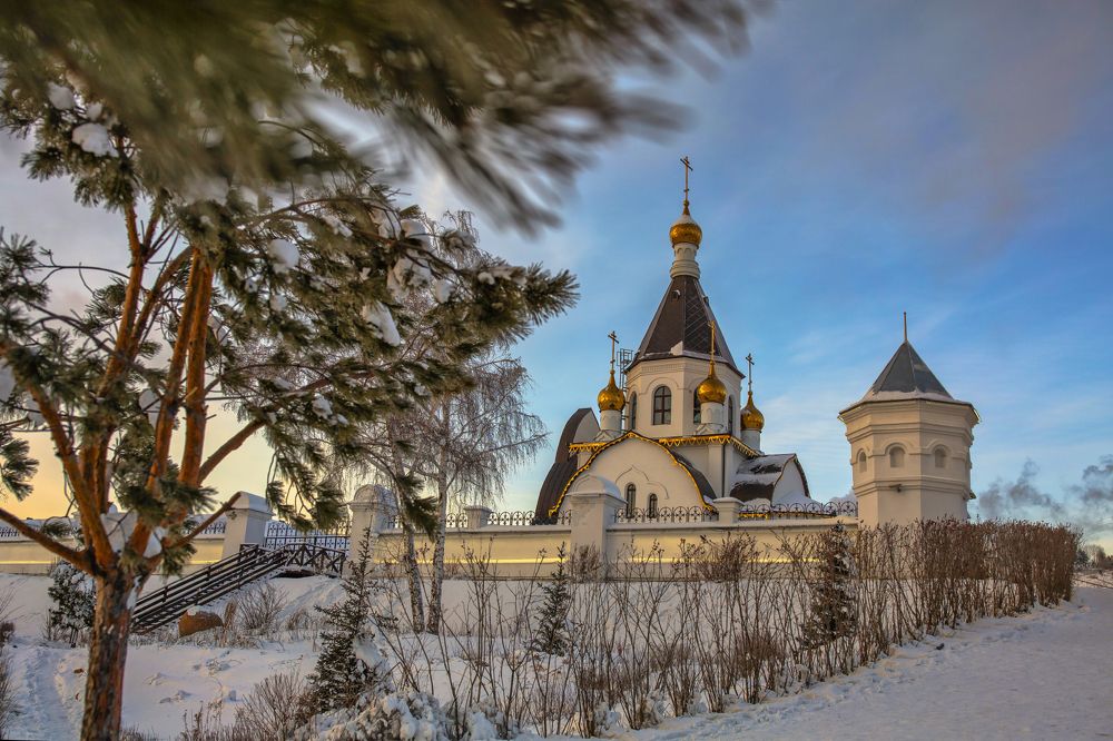 Мужской монастырь