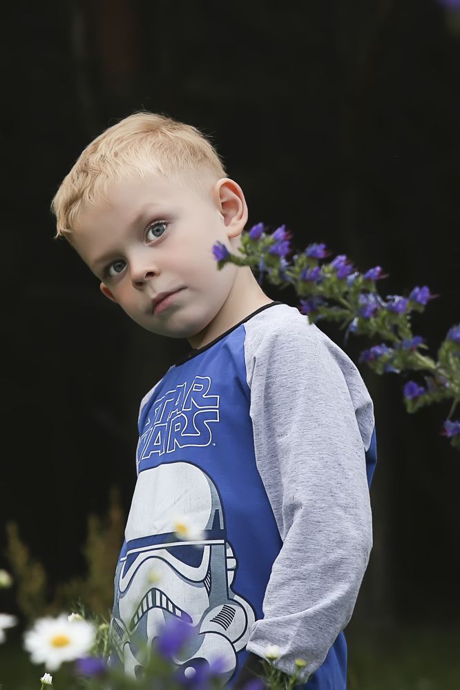 маленький мужчина