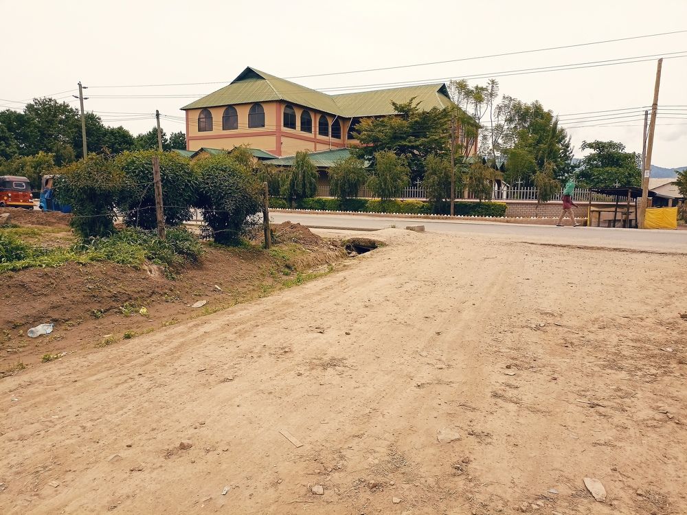 Photograph by Andrew Kyando