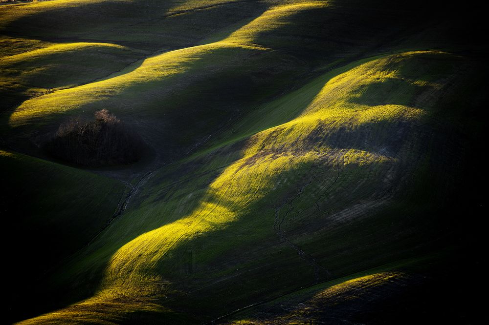 Last lights on Crete Senesi
