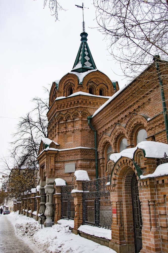 Дворец Железнова сад в Екатеринбурге .