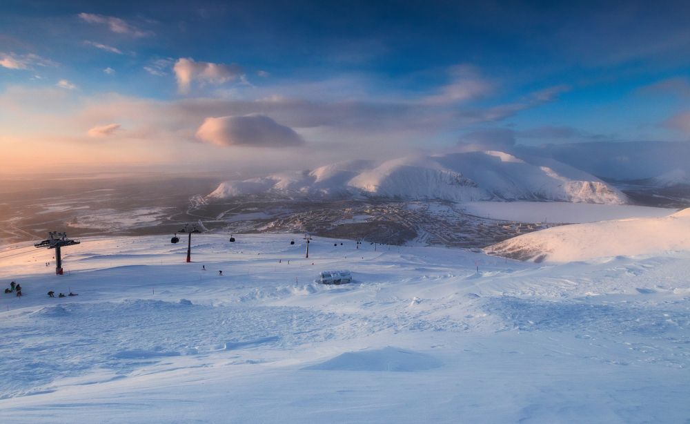 Пейзаж с видом на город Кировск.