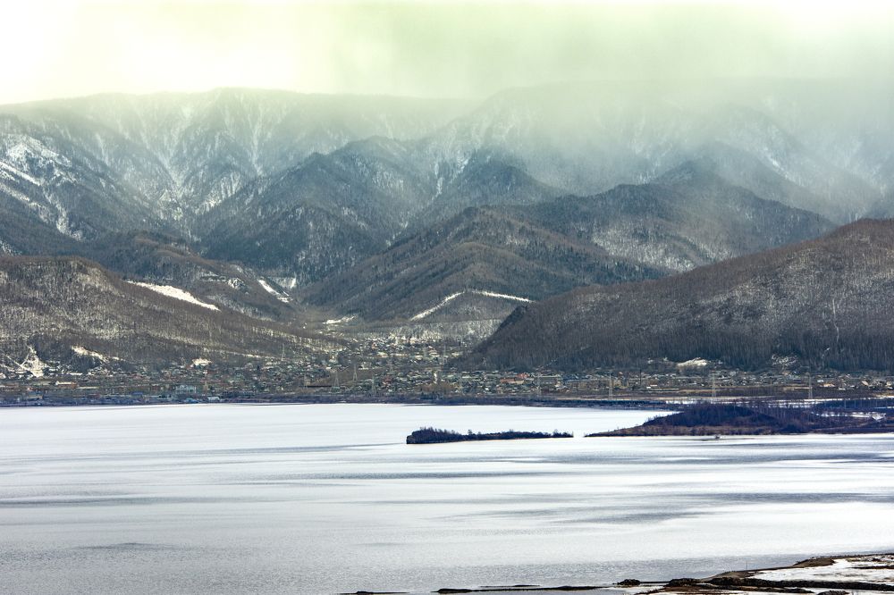 Байкал в начале зимы