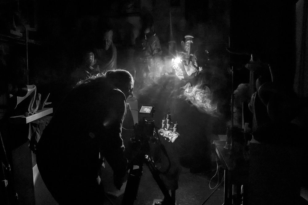 Снимаем кино, туши свет.