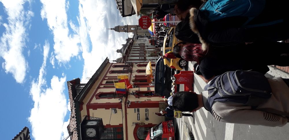 un dia en la calle de bogota