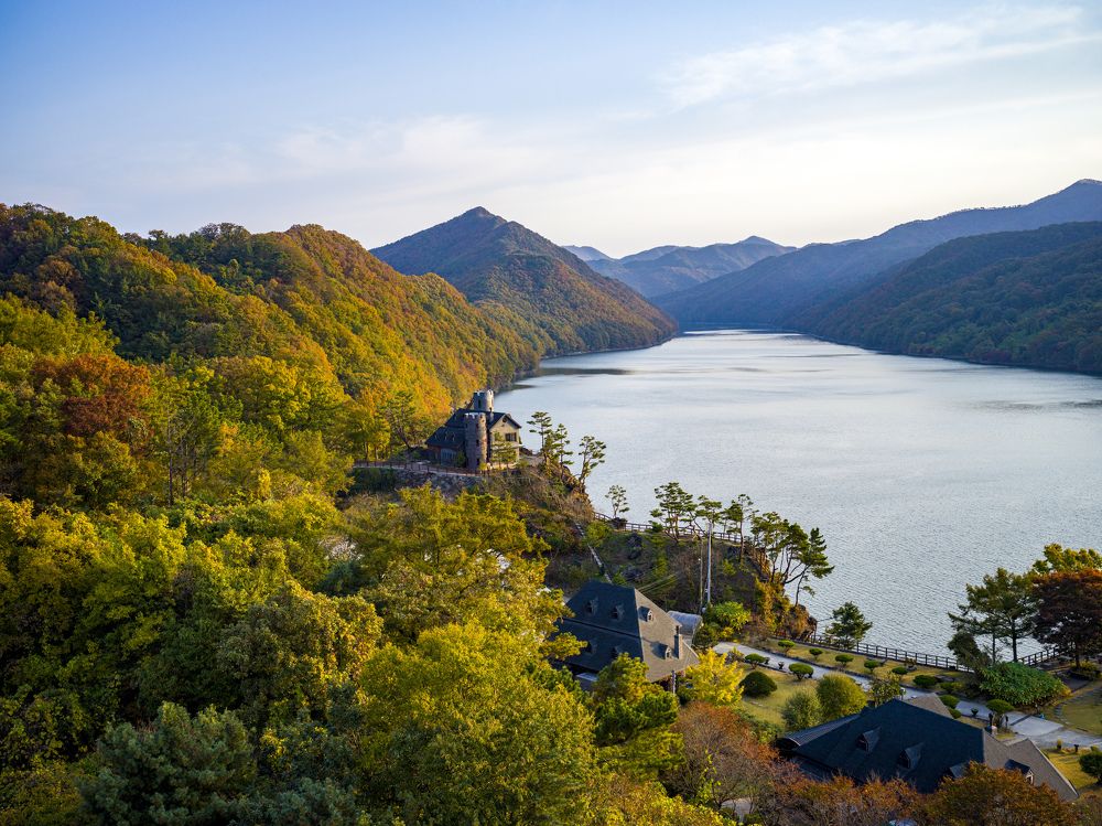 Photograph by Tae Ha Woo