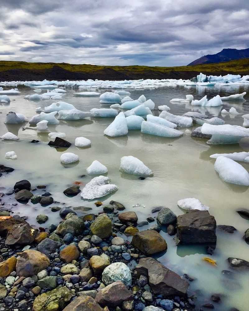 Photograph by Ahmet Aka