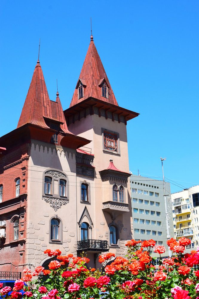 Саратовская государственная консерватория им. Л.В. Собинова