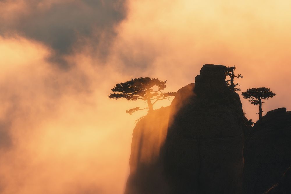 Закат на Демерджи