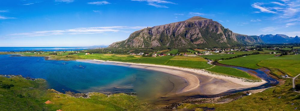 Photograph by Arnfinn Malmedal