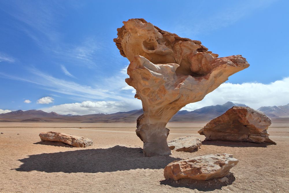 Скалы Сальвадора Дали