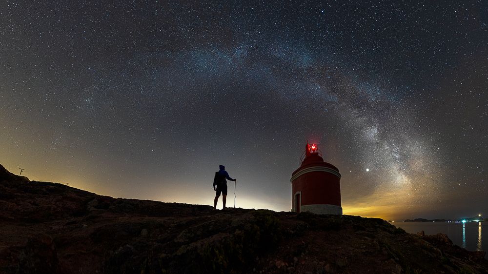 MILKY WAY IN THE RED LIGHTHOUSE