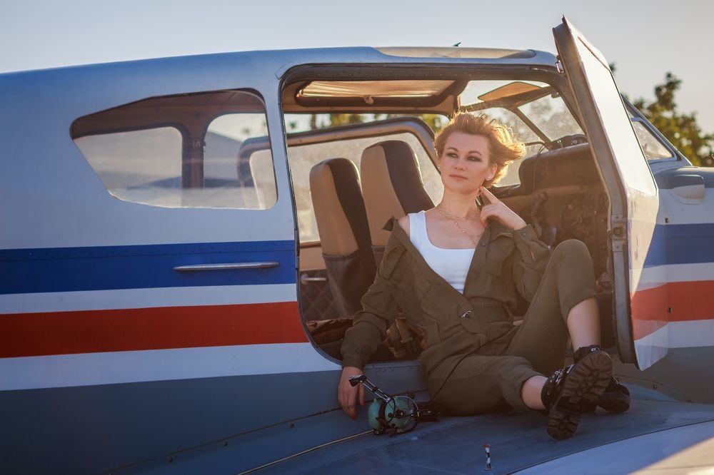 Первым делом - самолеты.